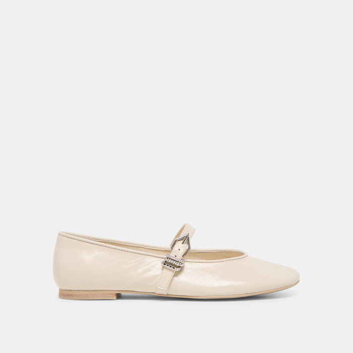 DOLCEVITA-FLATS_ALIZZA_CREMECRINKLEPATENT-02.jpg