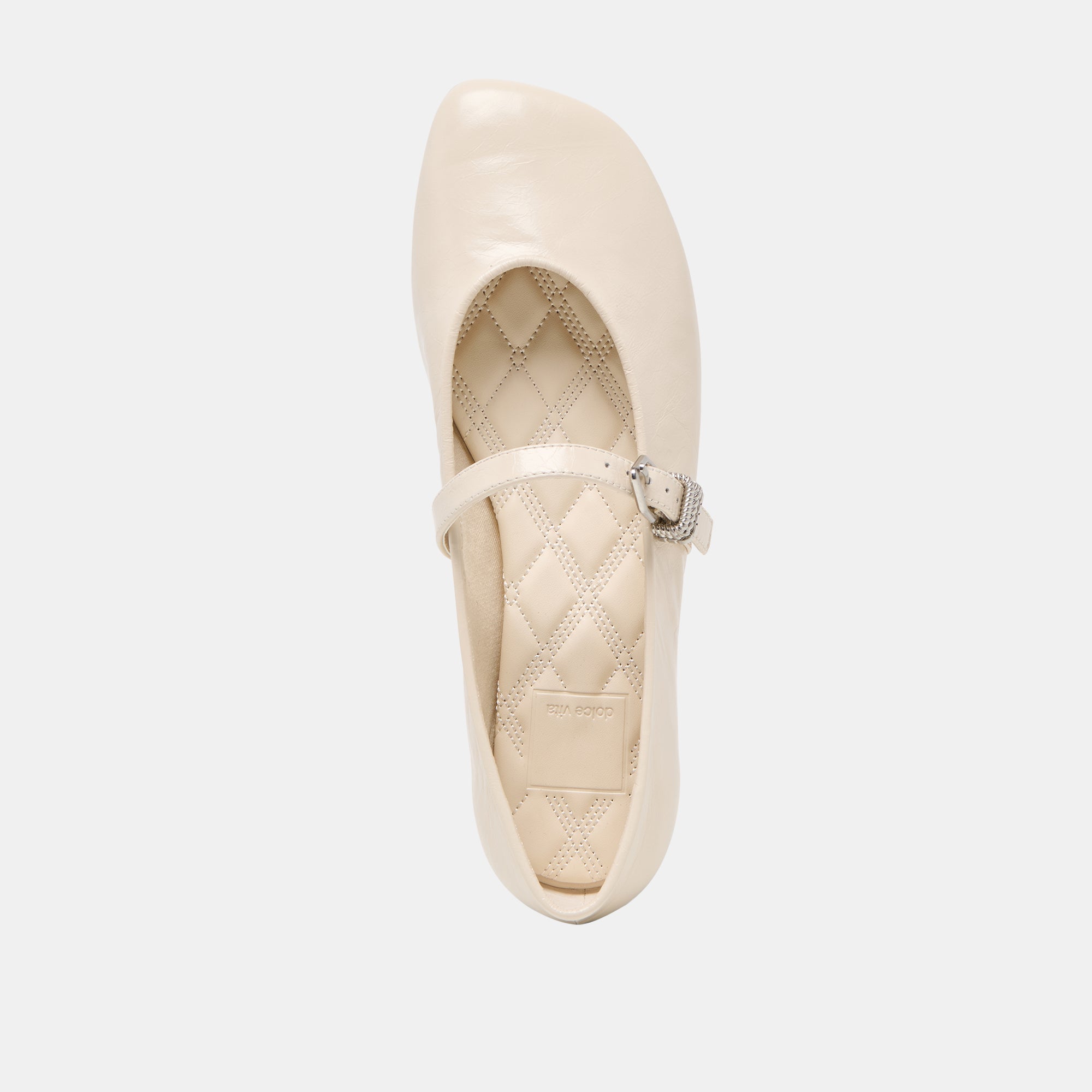 DOLCEVITA-FLATS_ALIZZA_CREMECRINKLEPATENT-06.jpg