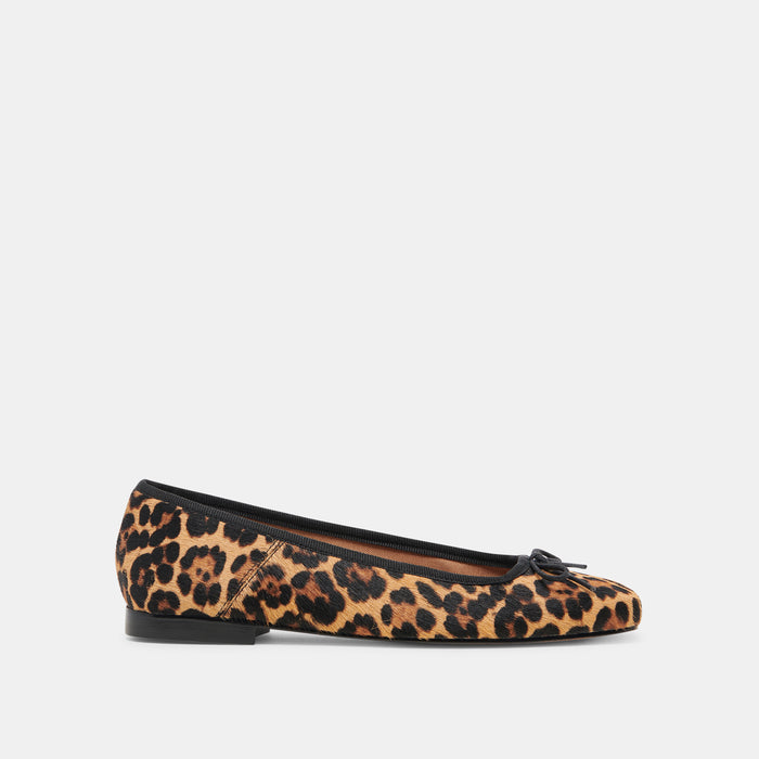 DOLCEVITA-FLATS_ANISA_DKLEOPARDCALFHAIR-02-1.jpg