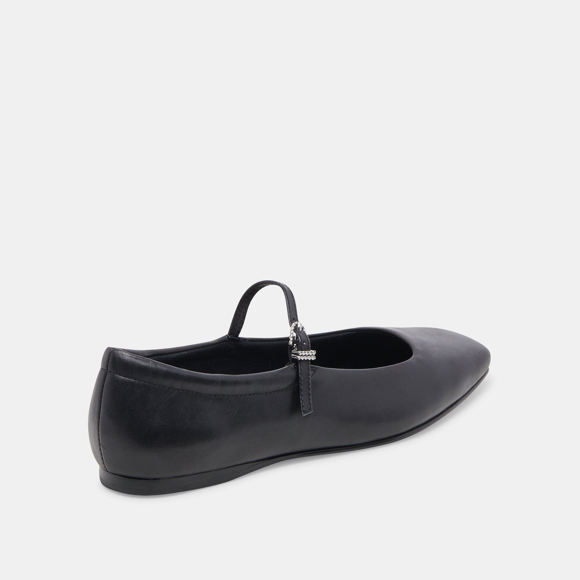DOLCEVITA-FLATS_REYES_BLACKLEATHER-03.jpg