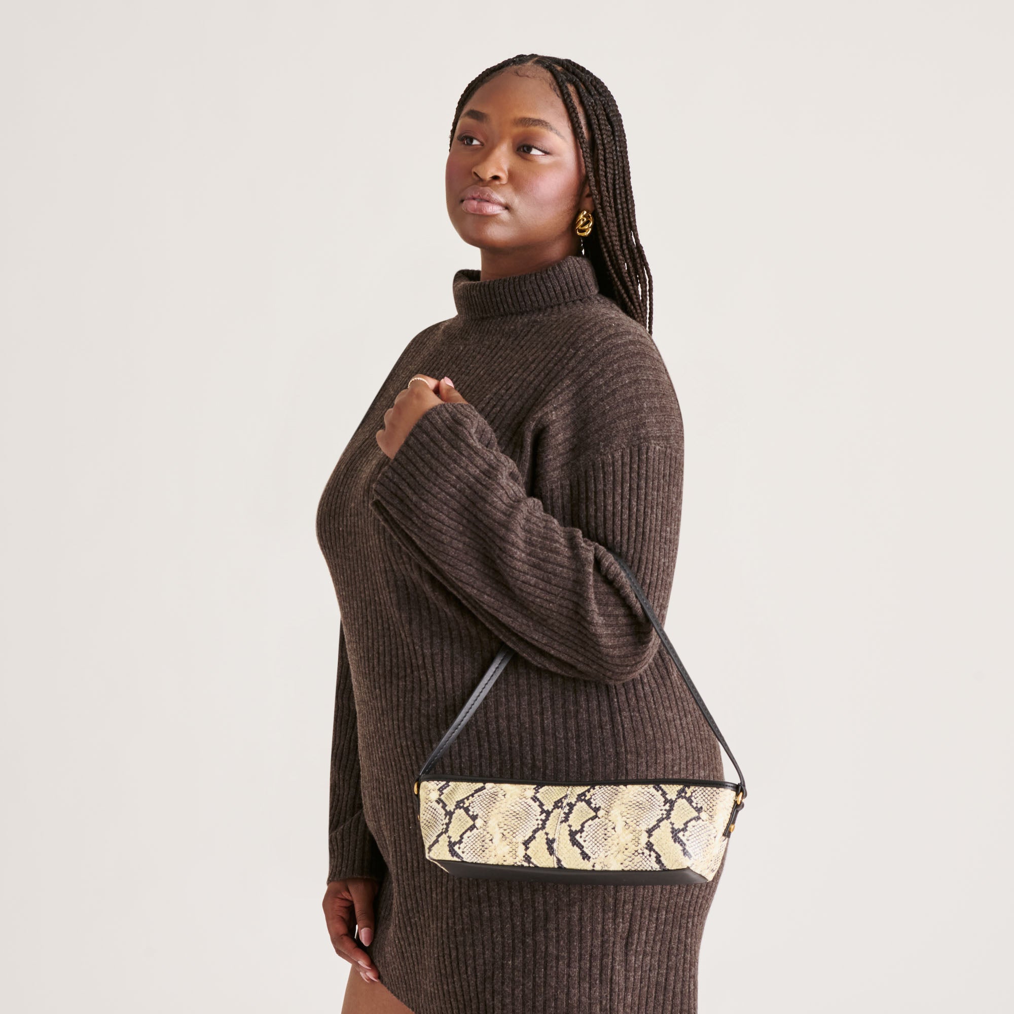 DOLCEVITA-SHOULDERBAG_SAVAII-S_SNAKEPU_2_5240743b-cd26-4a86-8a18-1aad876f3afe-1.jpg