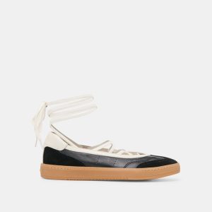 Nyomie Sneakers Black Leather